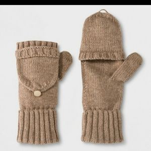 NWT Under Armour Fleece Lined Mits